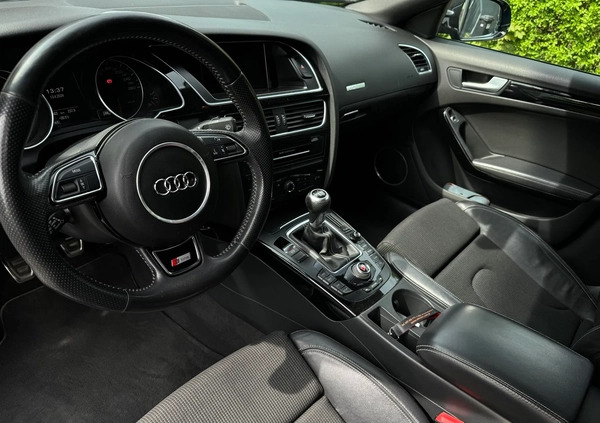 Audi A5 cena 46700 przebieg: 194000, rok produkcji 2011 z Lubin małe 106